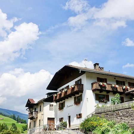 Апартаменти Ciasa Preroman App. Vista Castello Сан-Мартіно-ін-Бадія Екстер'єр фото